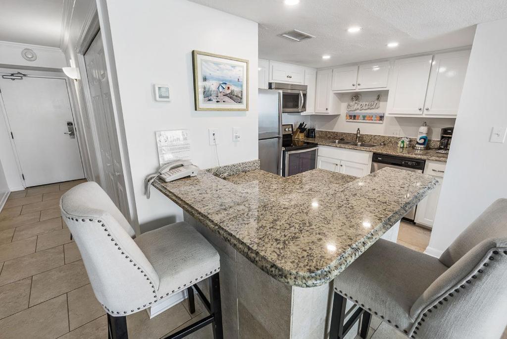 Island Winds East 408 By Albvr - Gorgeous Condo With Million Dollar Views In The Best Location On The Beach Gulf Shores Eksteriør bilde